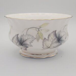 ROYAL ALBERT Sugar Bowl Trinket Dish Dip Bowl Bone China England Silver Maple